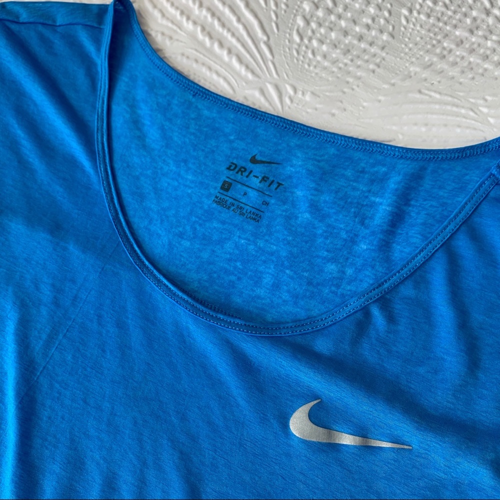 Nike Dri-Fit Top - Picture 4 of 7